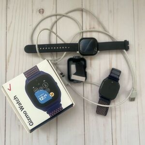 Verizon gizmo watches 2 latest version 3 older version 2 used kids tracking band